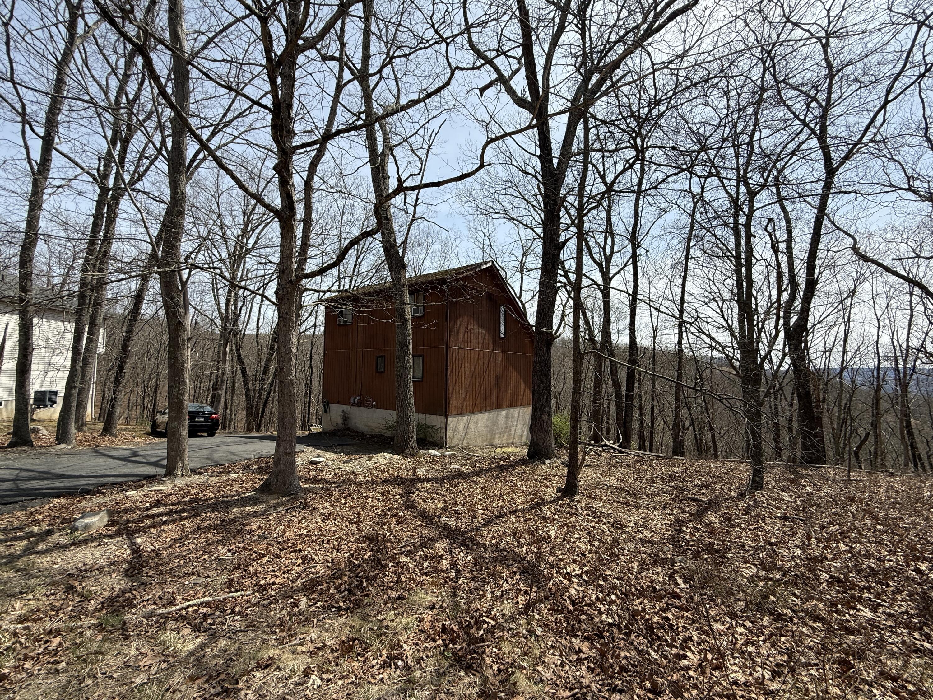 5231 Woodbridge Drive, Bushkill, Pennsylvania image 4