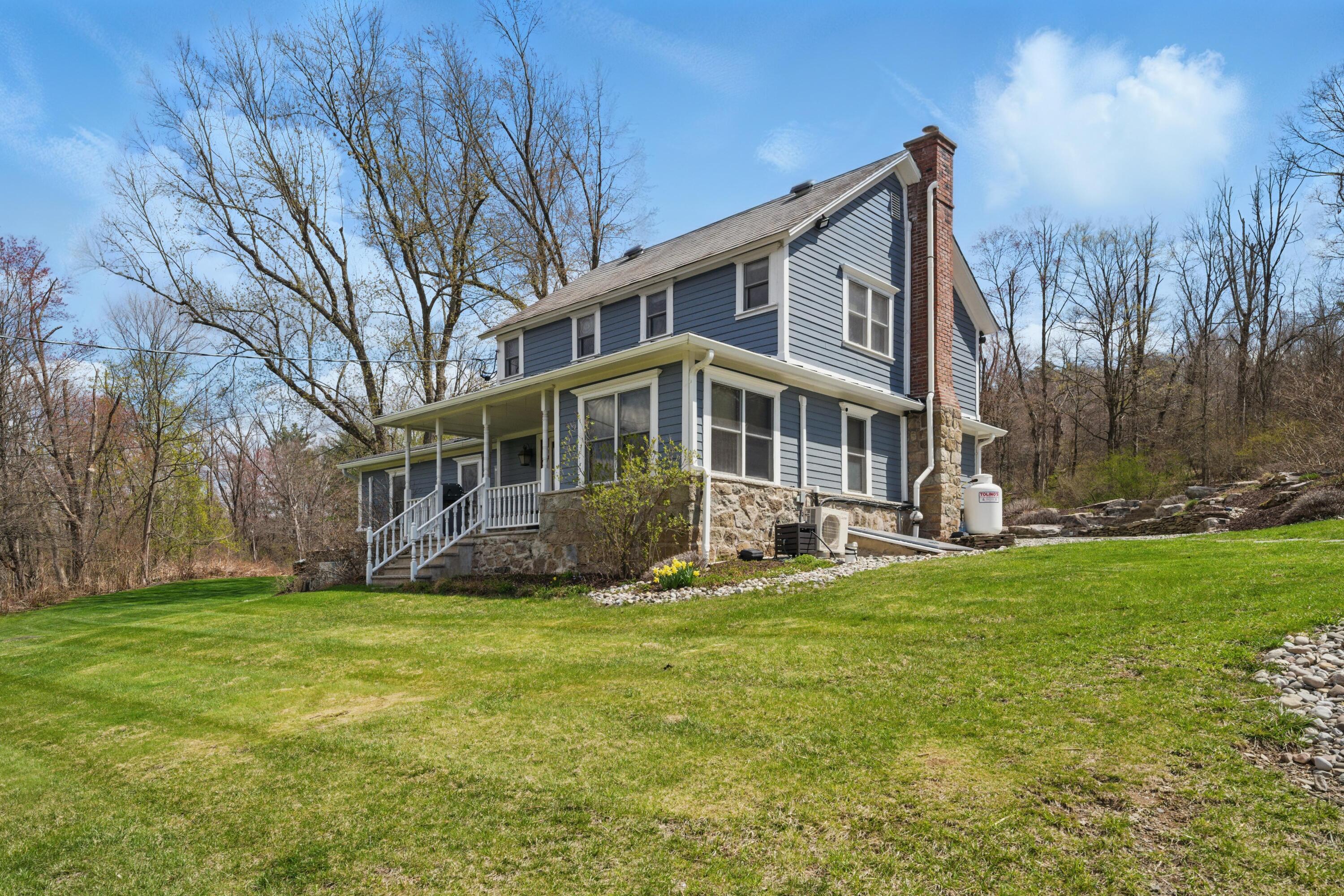 3224 Middle Easton Belmont Pike, Stroudsburg, Pennsylvania image 1