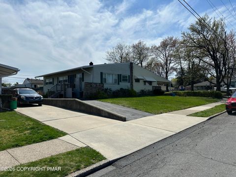 1538 Jill Street Bethlehem PA 18017