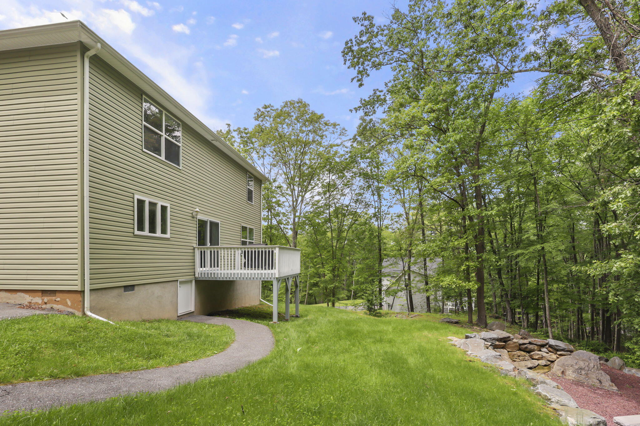 1127 Fillmore Street St, East Stroudsburg, Pennsylvania image 31