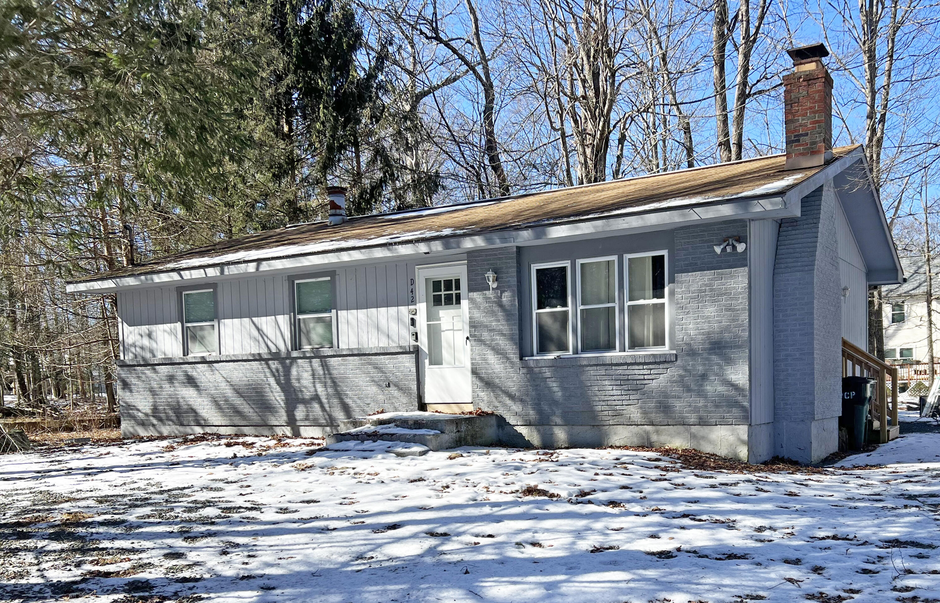 4506 Briarcliff Te Terrace, Tobyhanna, Pennsylvania image 1