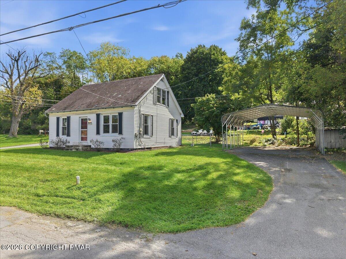 3744 Redbud Drive