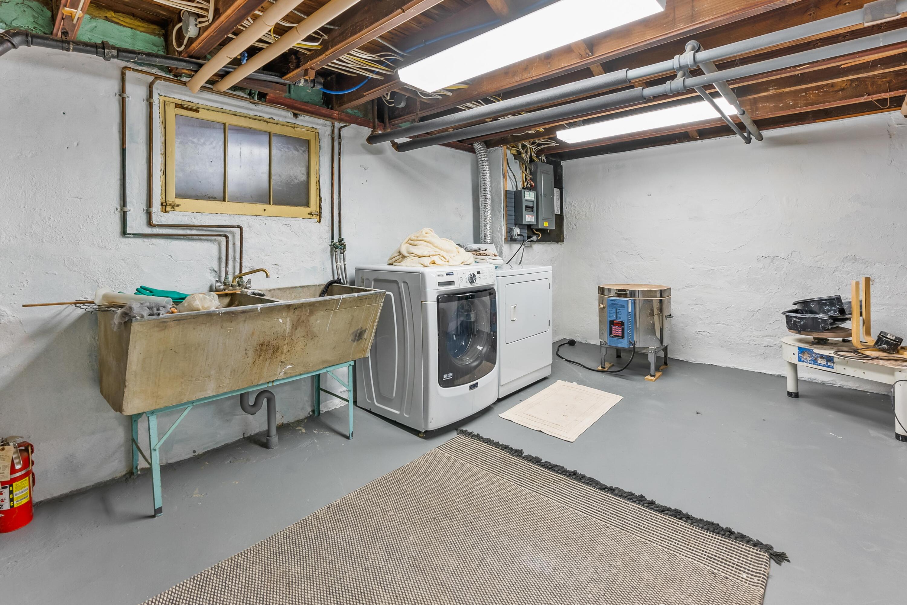 2219 W Gordon Street, Allentown, Pennsylvania image 21