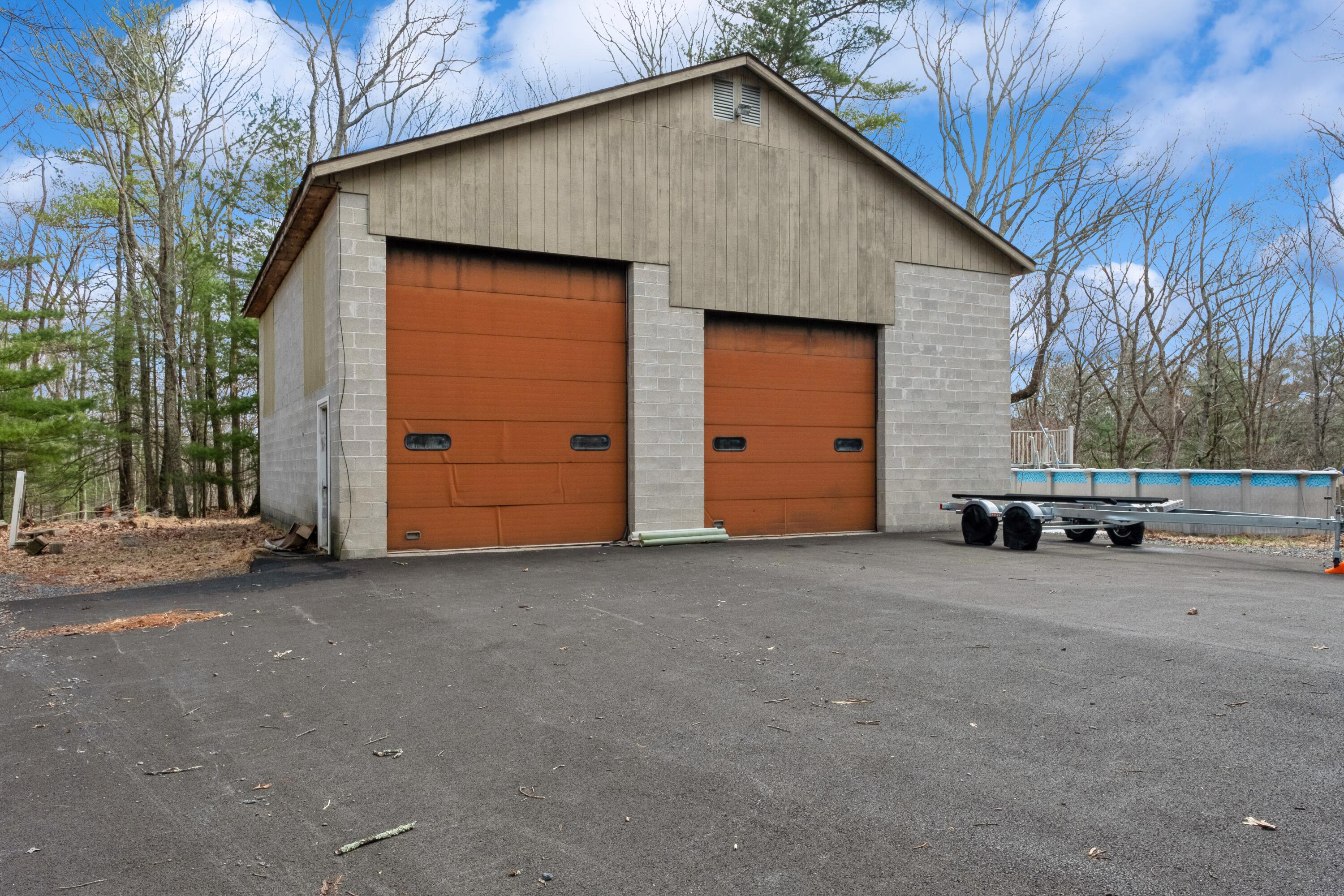 502 Wooddale Road, East Stroudsburg, Pennsylvania image 5