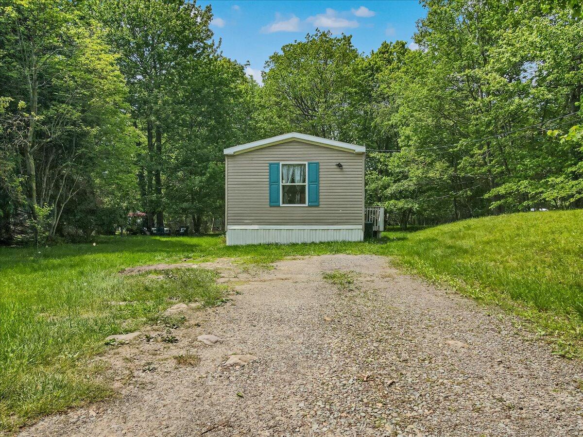 314 Summit Avenue, Pocono Summit, Pennsylvania image 47