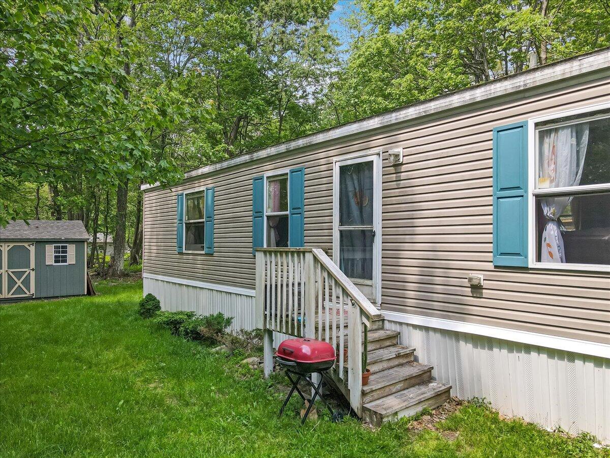 314 Summit Avenue, Pocono Summit, Pennsylvania image 4