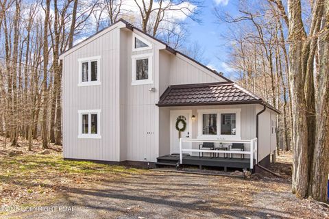 8948 Deerfield Road Tobyhanna PA 18466