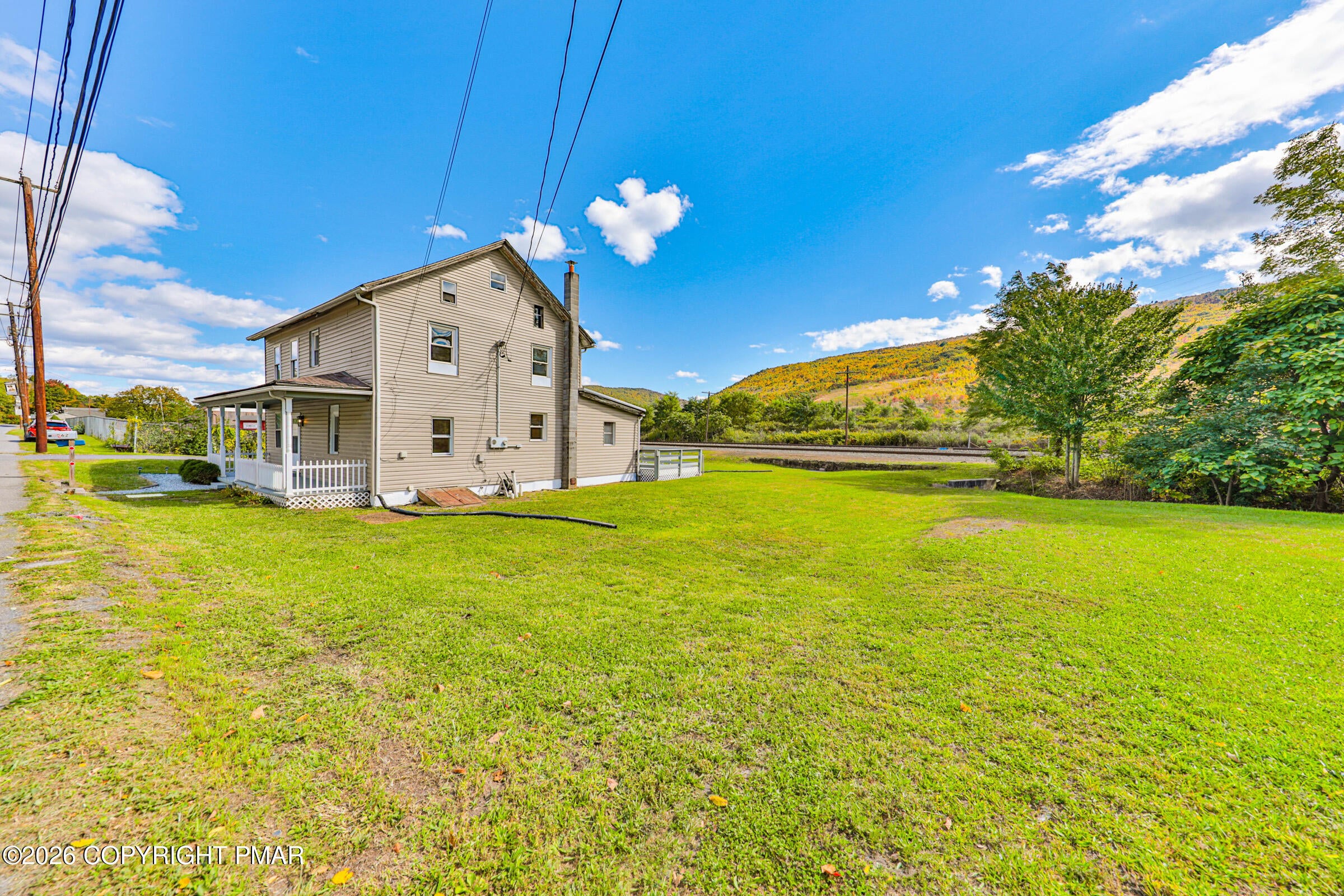 962-964 Mauch Chunk Road