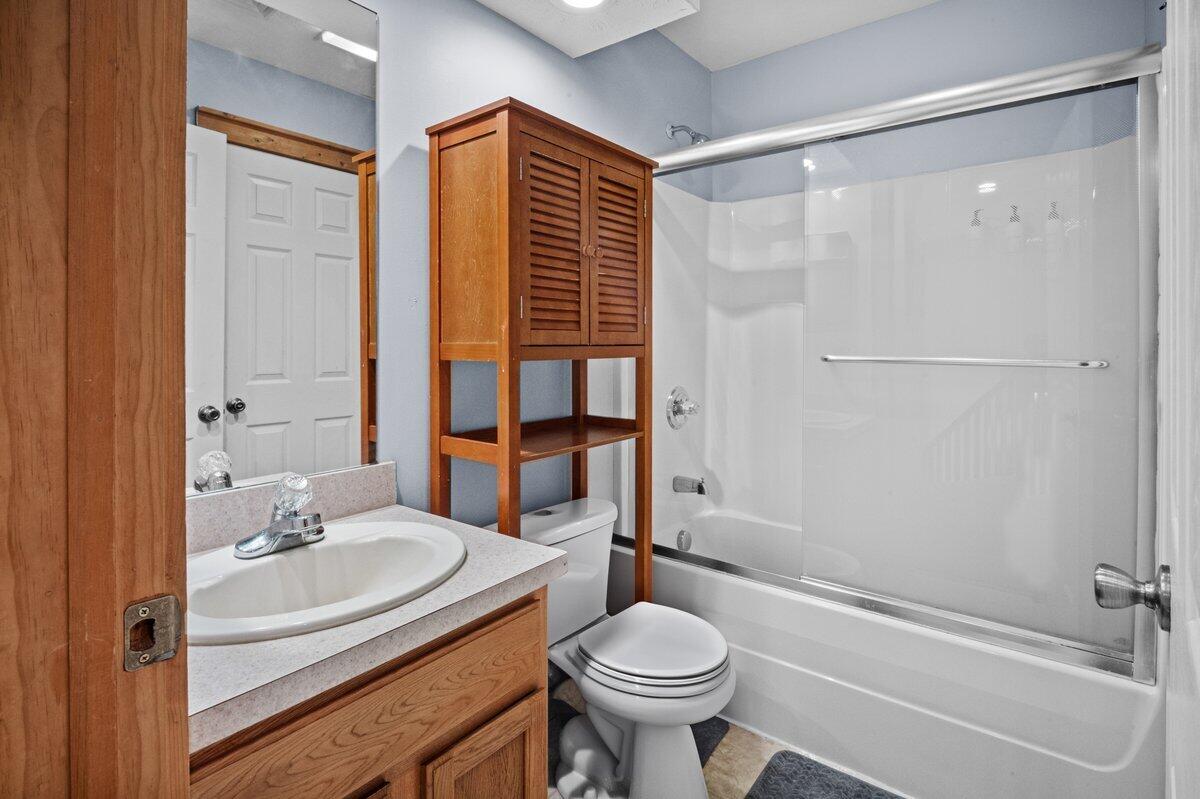 2210 Camelback Drive, Tannersville, Pennsylvania image 25