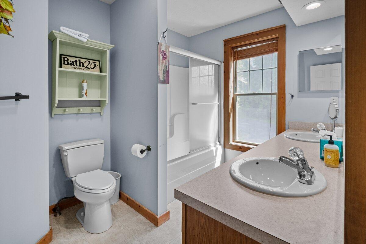 2210 Camelback Drive, Tannersville, Pennsylvania image 20