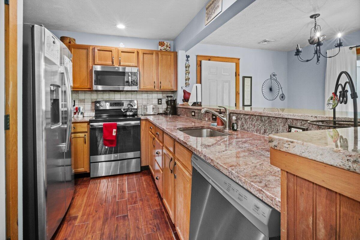 2210 Camelback Drive, Tannersville, Pennsylvania image 16