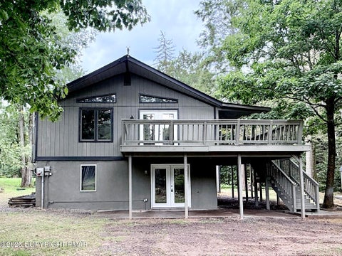 Homes For Sale - 136 Pine Run<br/> Pocono Lake, PA 18347
