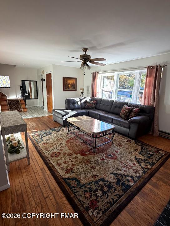 1298 Winding Way