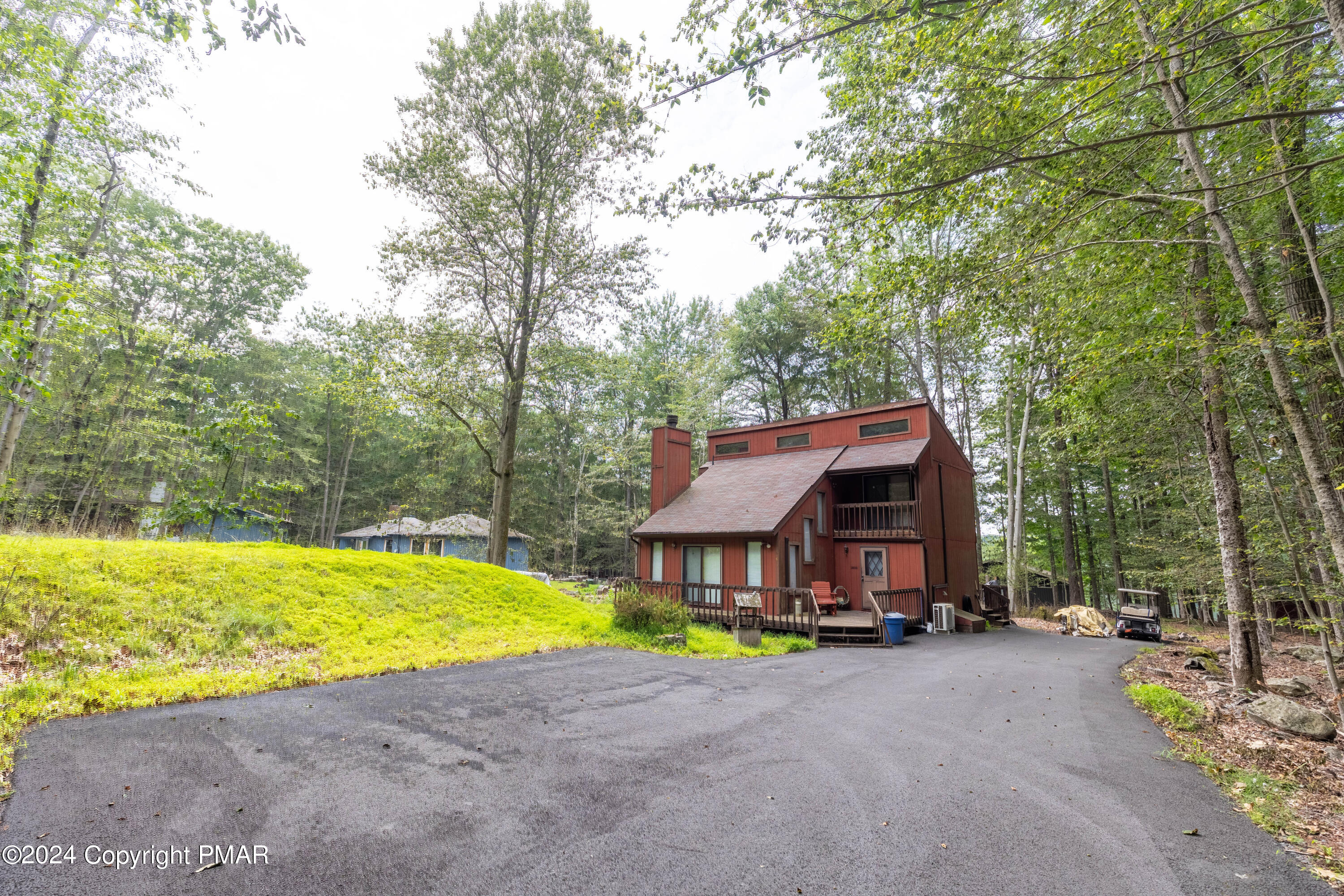 153 Mountain View Drive, Pocono Lake, Pennsylvania image 5