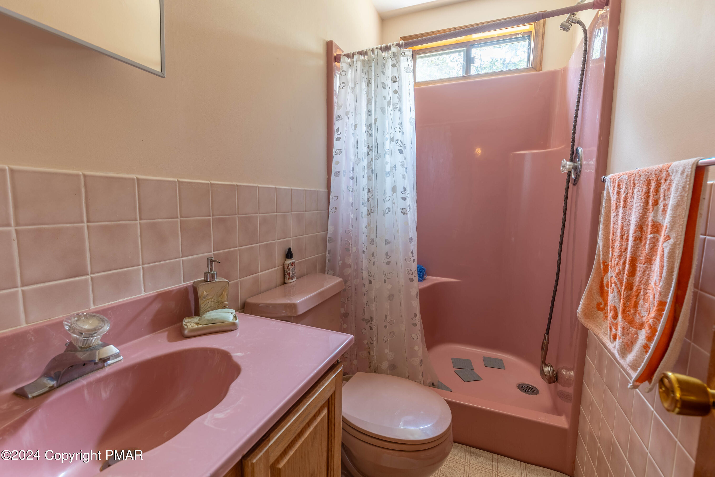 153 Mountain View Drive, Pocono Lake, Pennsylvania image 35