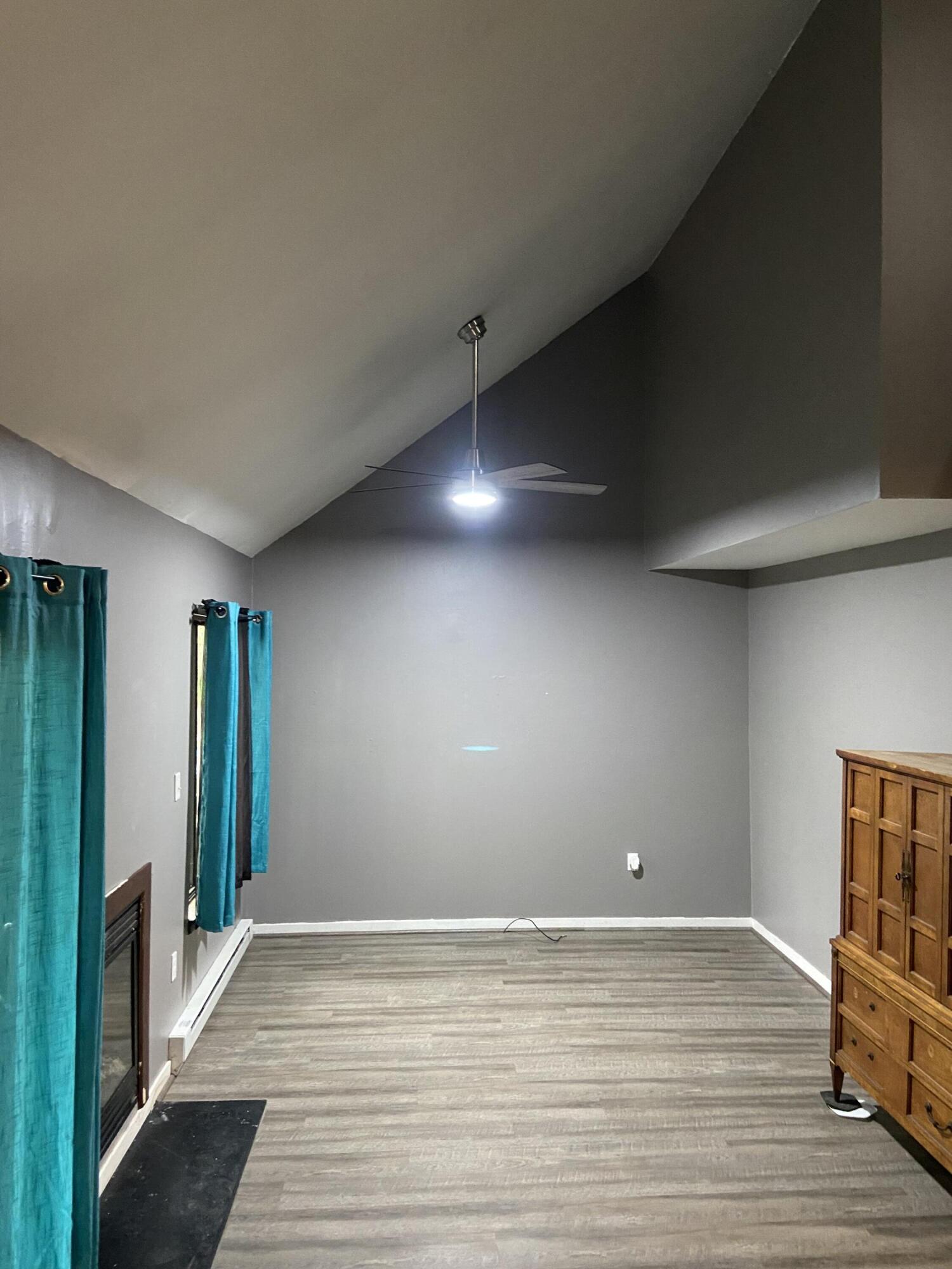 328 Crewe Court, Bushkill, Pennsylvania image 2