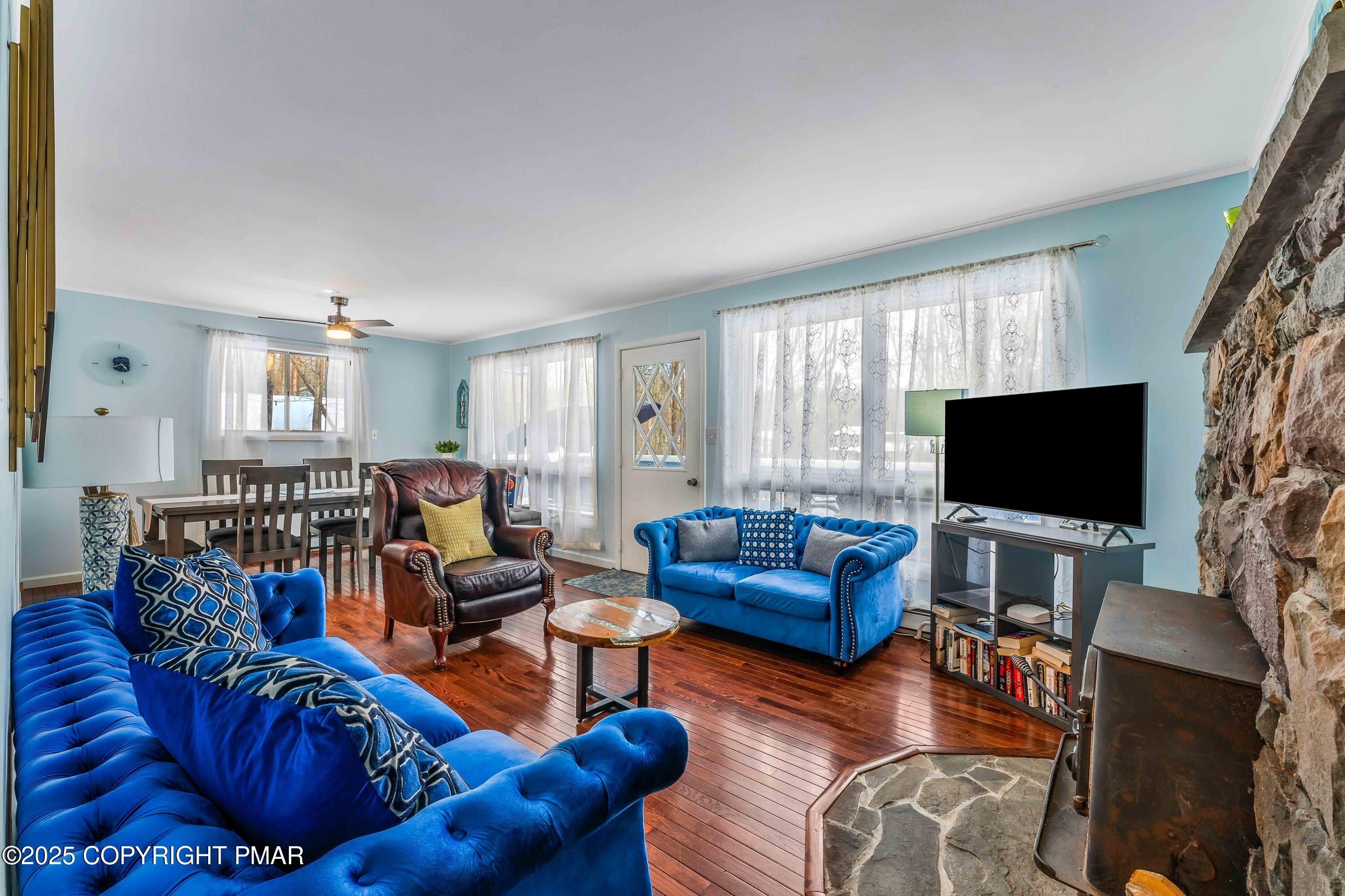 107 W Creek View Drive