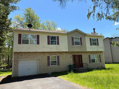 Homes For Rent - 5011 Woodside Drive<br/> Monroe County, Tobyhanna, PA 18466