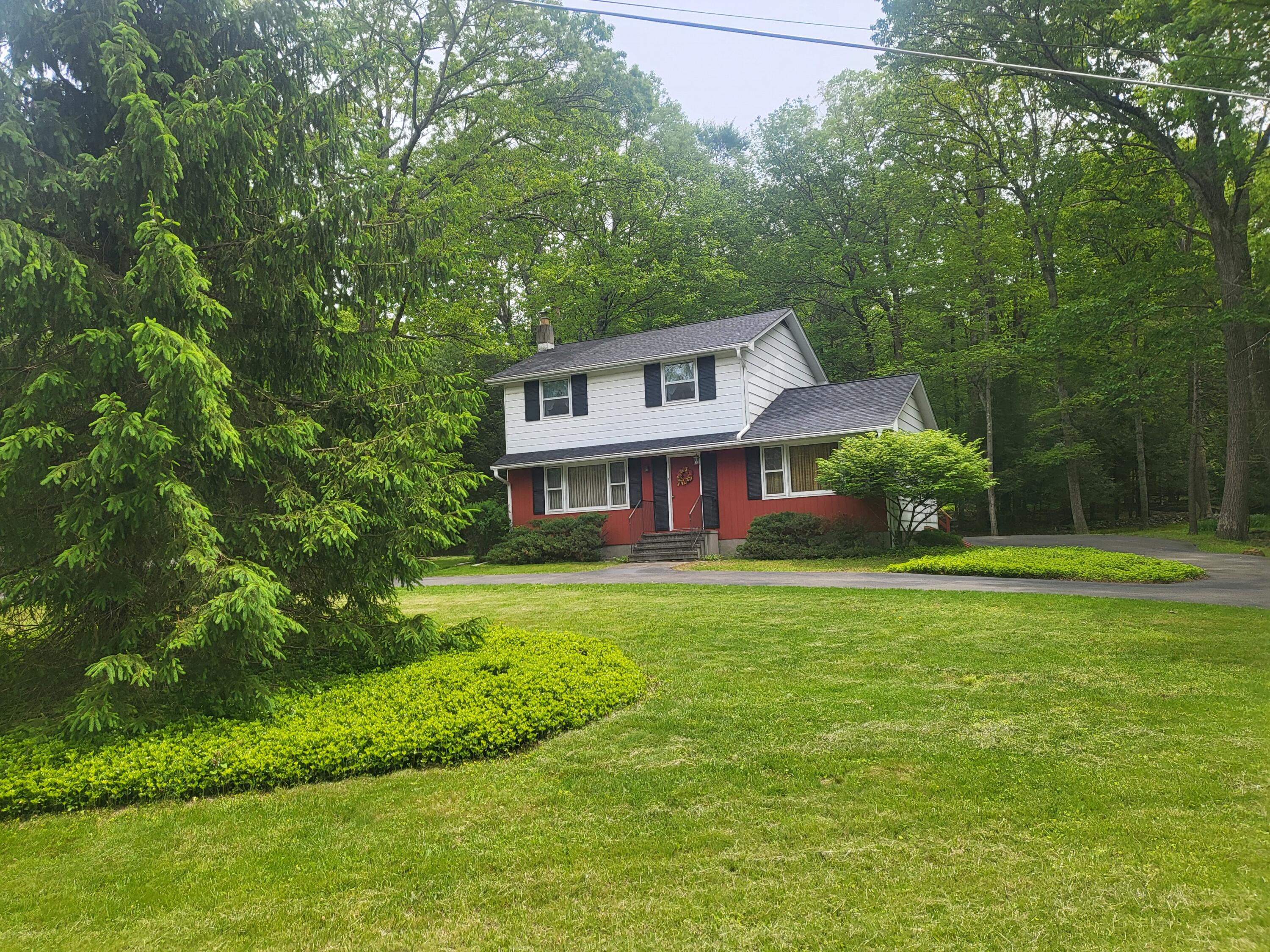 7425 W Dogwood Lane, Cresco, Pennsylvania image 39