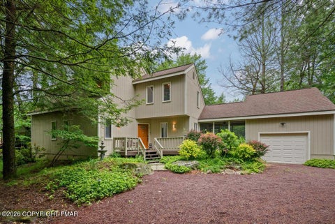 Homes For Rent - 155 Tanglewood Drive<br/> Pocono Pines, PA 18350