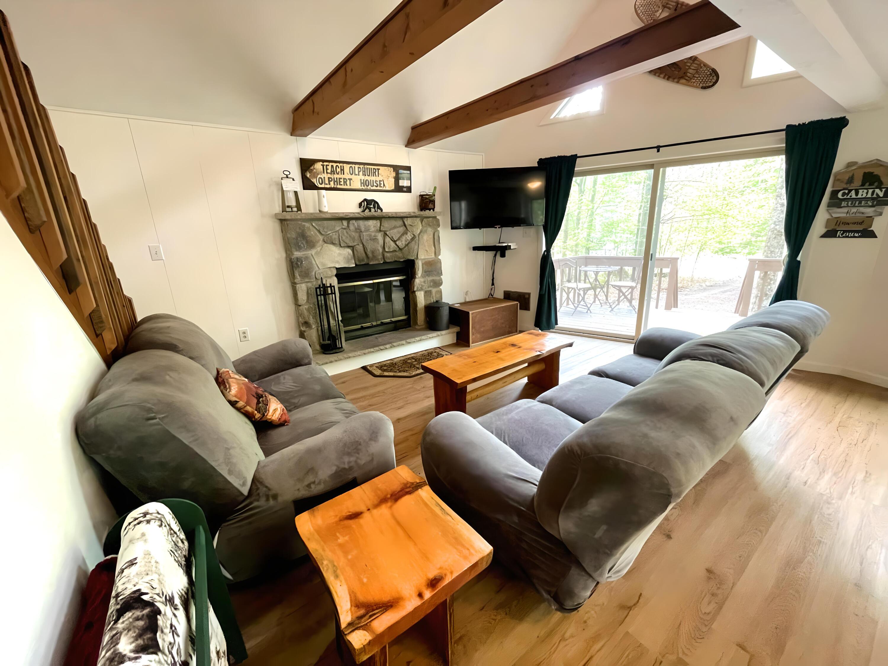 1111 Wiconisco Drive, Pocono Lake, Pennsylvania image 3