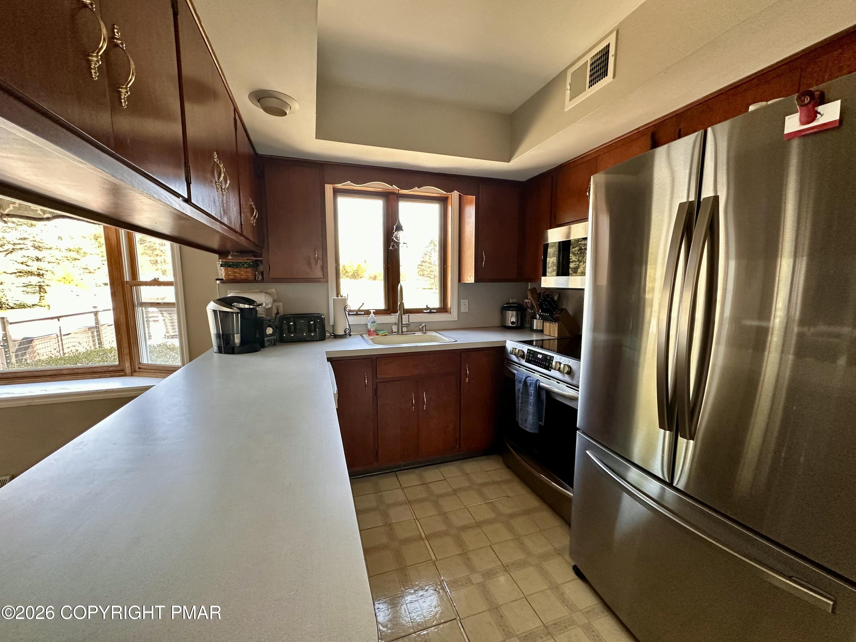 125 Vanbuskirk Drive