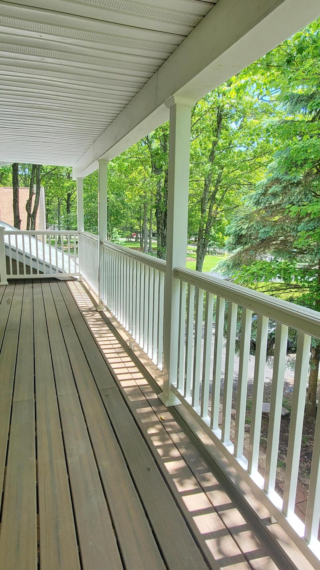 192 Mountain Top Circle, Bushkill, Pennsylvania image 14