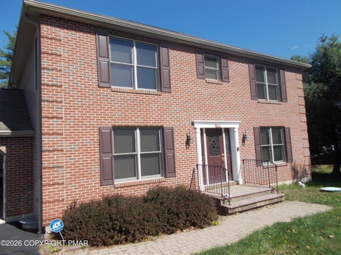 Homes For Sale - 314 Autumn Lane<br/> Stroudsburg, PA 18360
