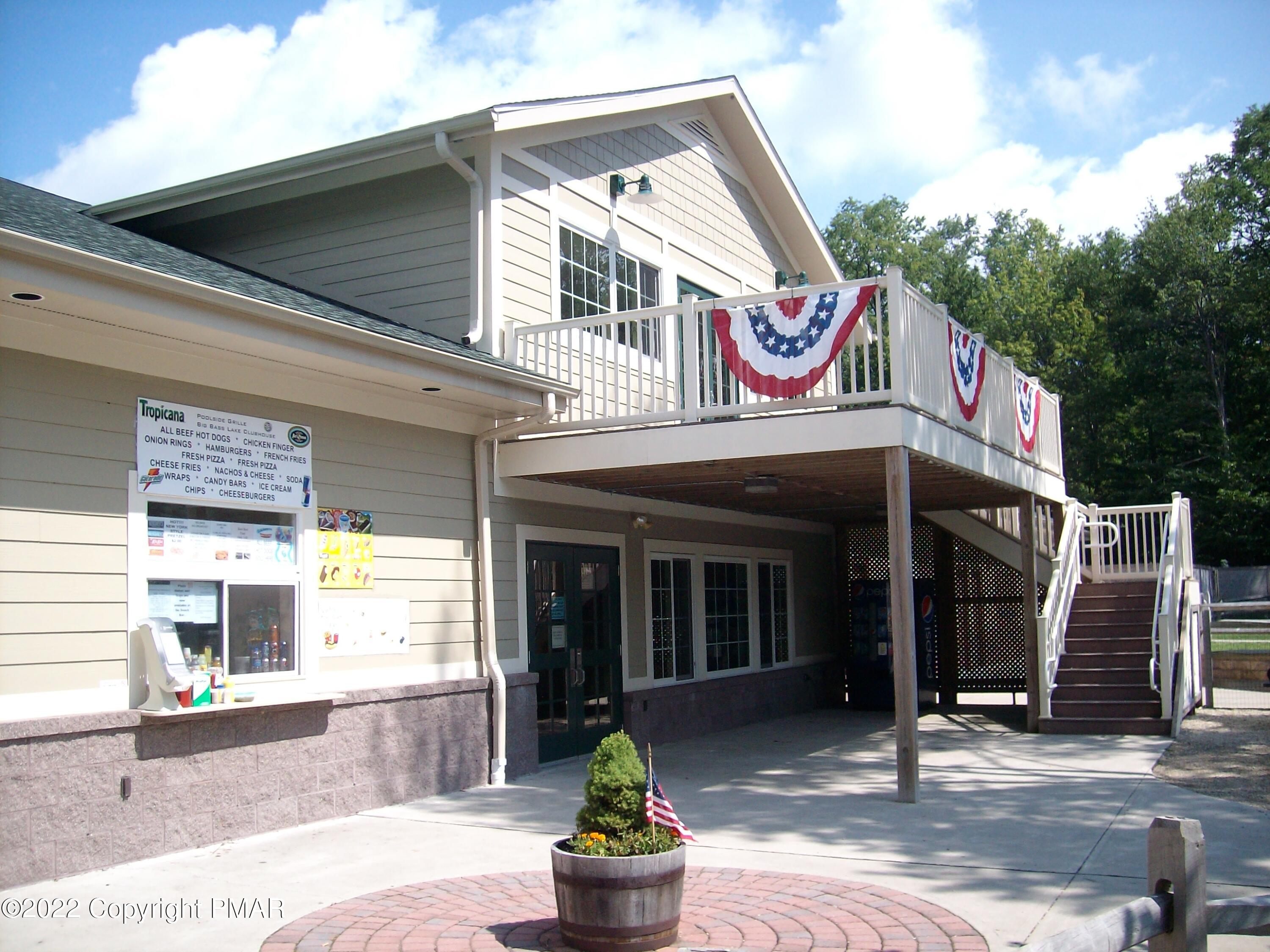 137 Mountainside Drive, Gouldsboro, Pennsylvania image 2