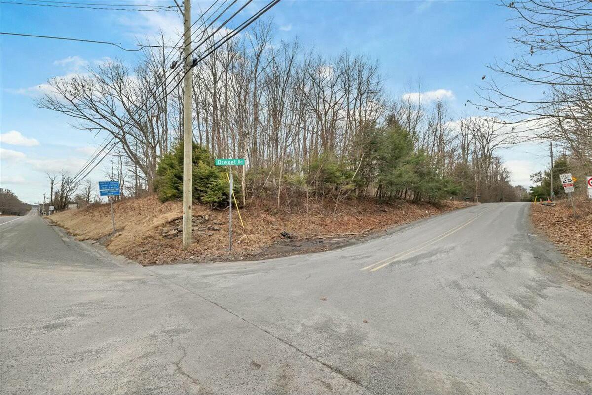 Koerner Rd And Horizon Lane, Cresco, Pennsylvania image 13