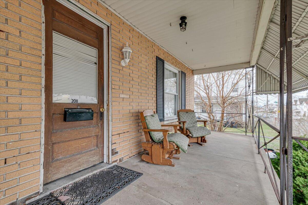 208-210 N Lincoln Avenue, Scranton, Pennsylvania image 6