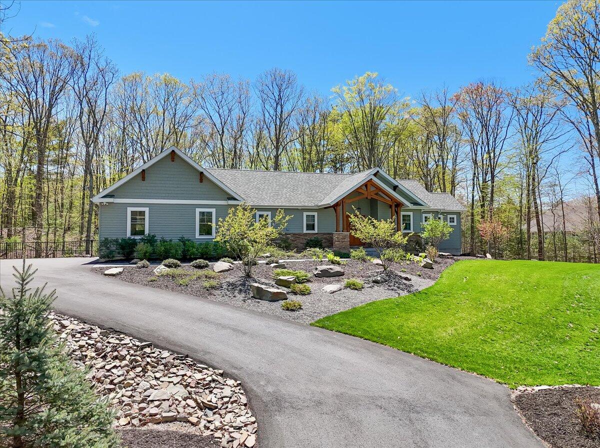 352 Joanne Court, Bartonsville, Pennsylvania image 7