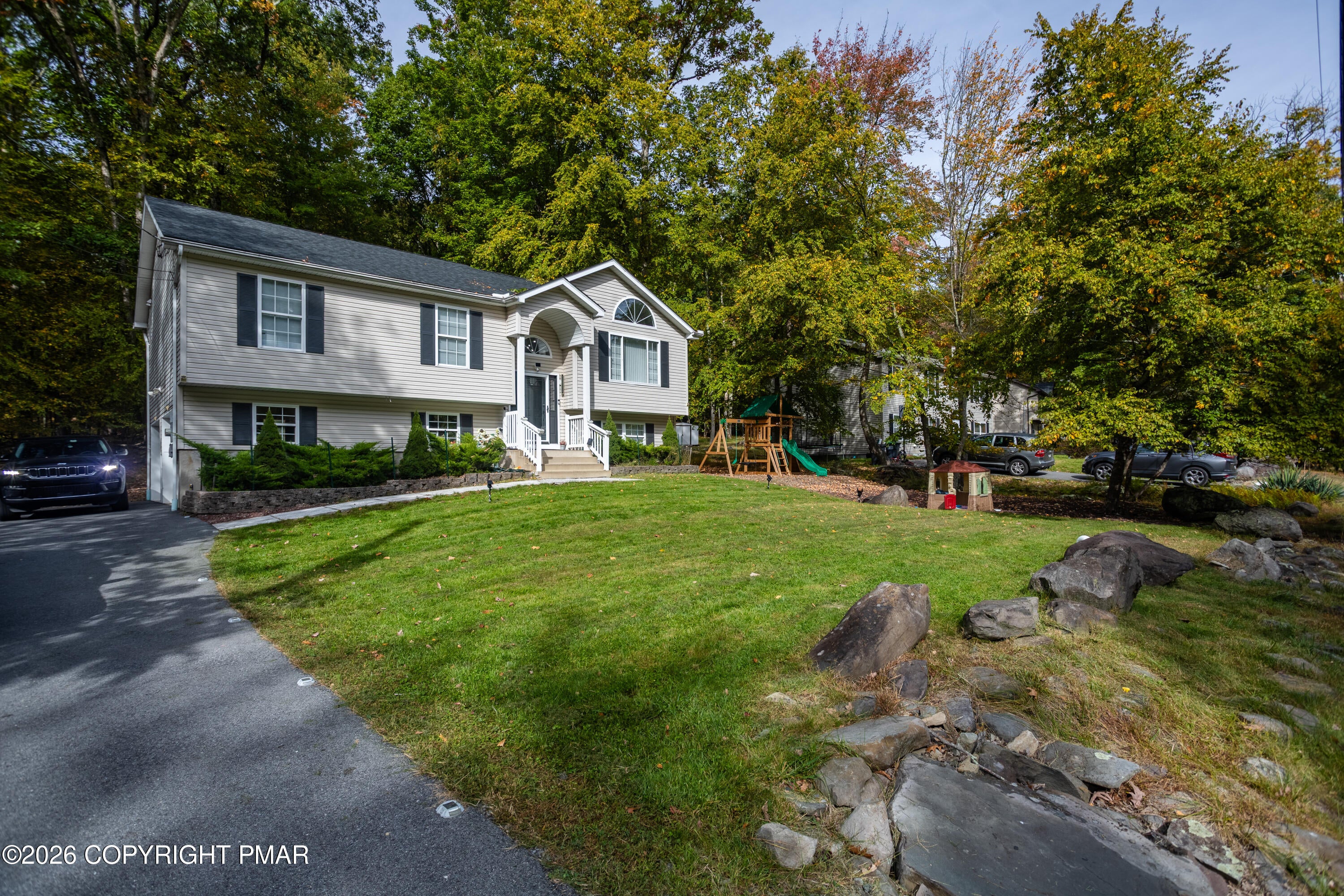 1111 Hunters Woods Drive