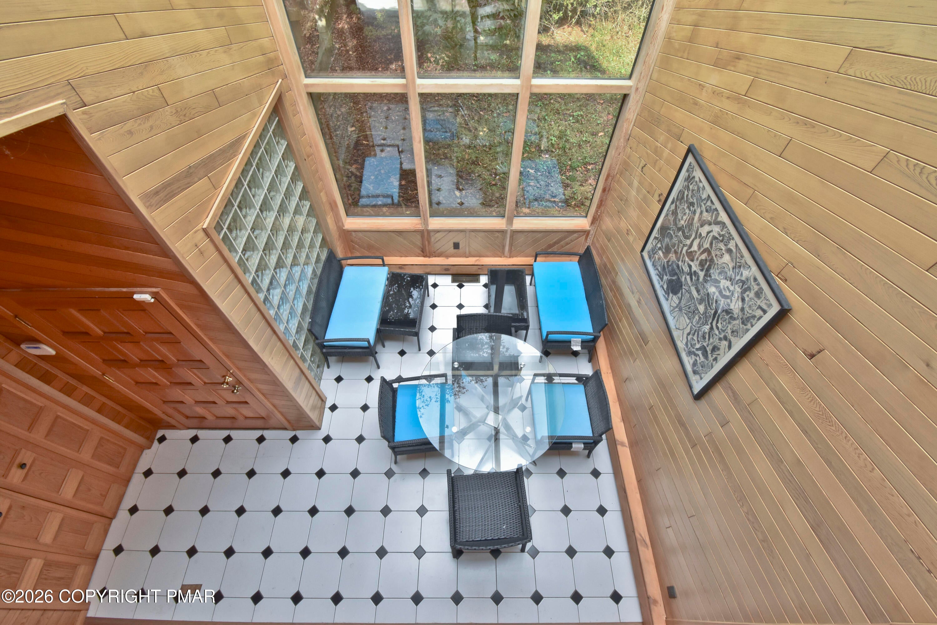218 Larch Oval