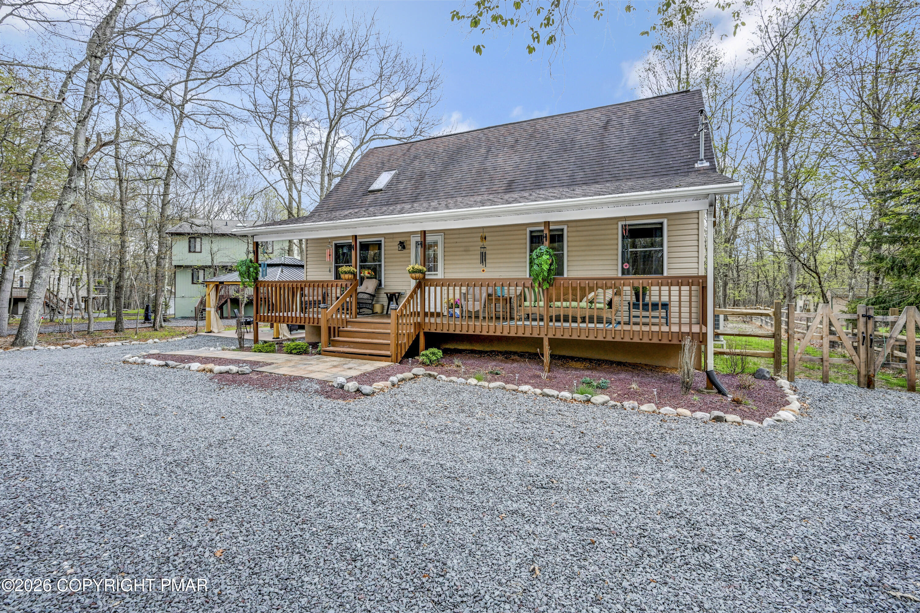 52 Tennyson Circle