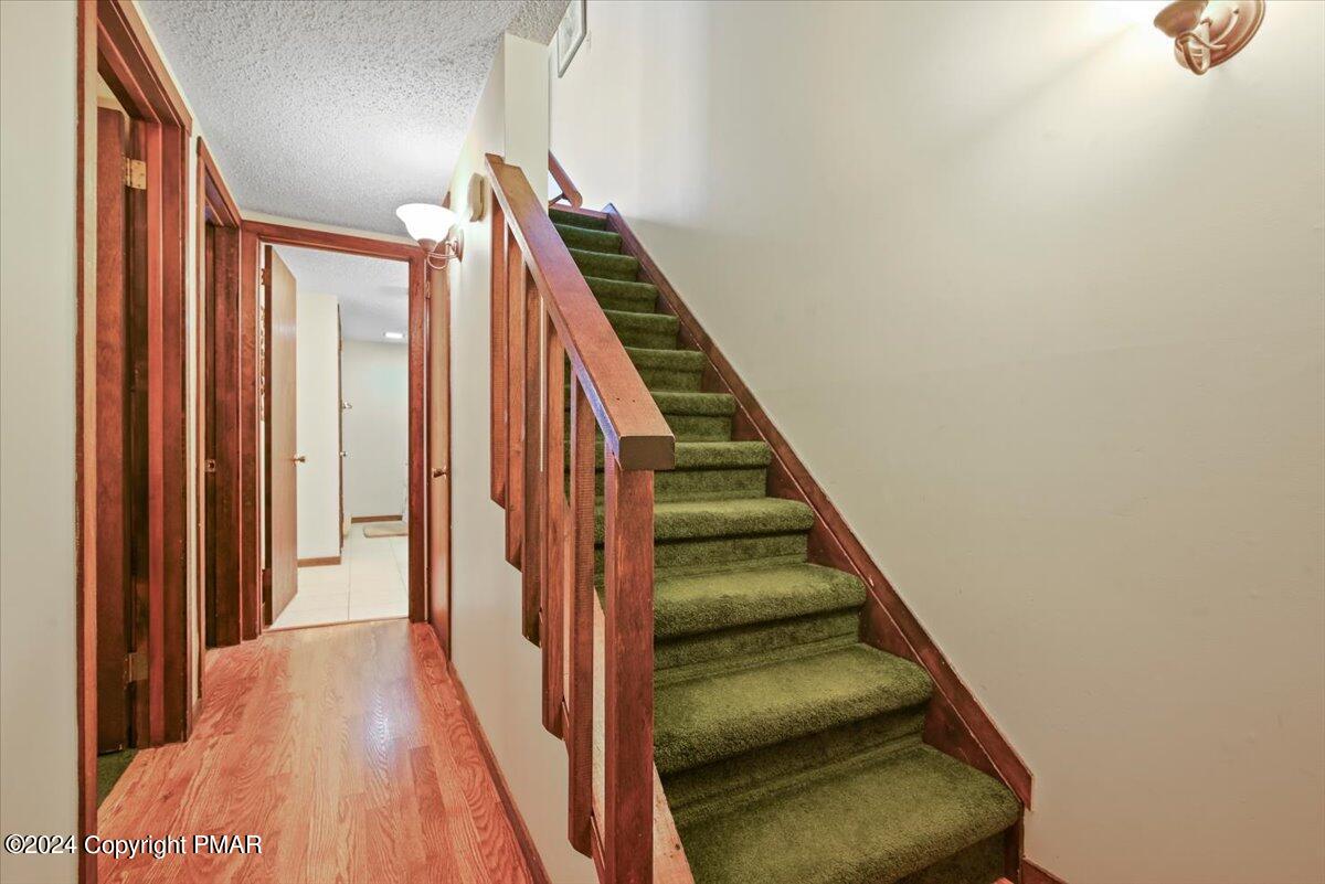 123 Cross Country Lane, Tannersville, Pennsylvania image 33