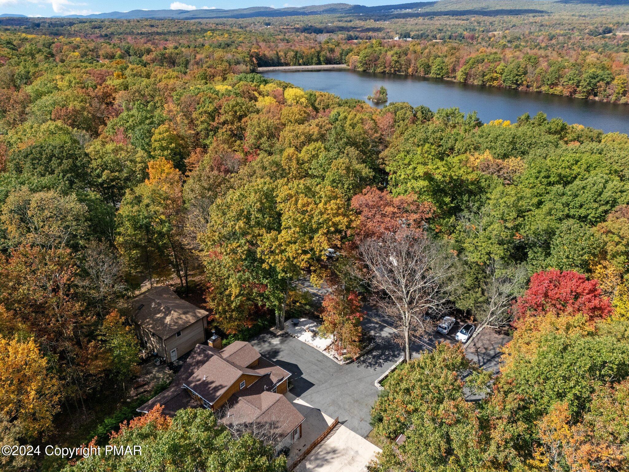 271 Four Seasons Drive, Drums, Pennsylvania image 9