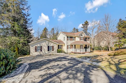 Homes For Sale - 1338 Hilltop Drive<br/> Long Pond, PA 18334