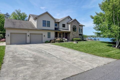 41 Henley Way Albrightsville PA 18210