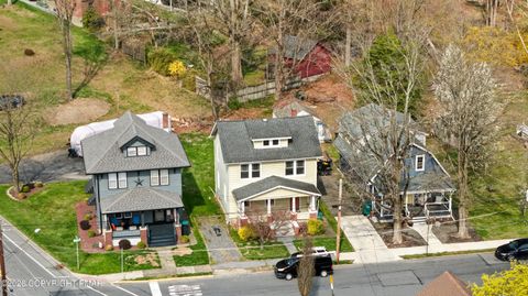 605 Wallace Street Stroudsburg PA 18360