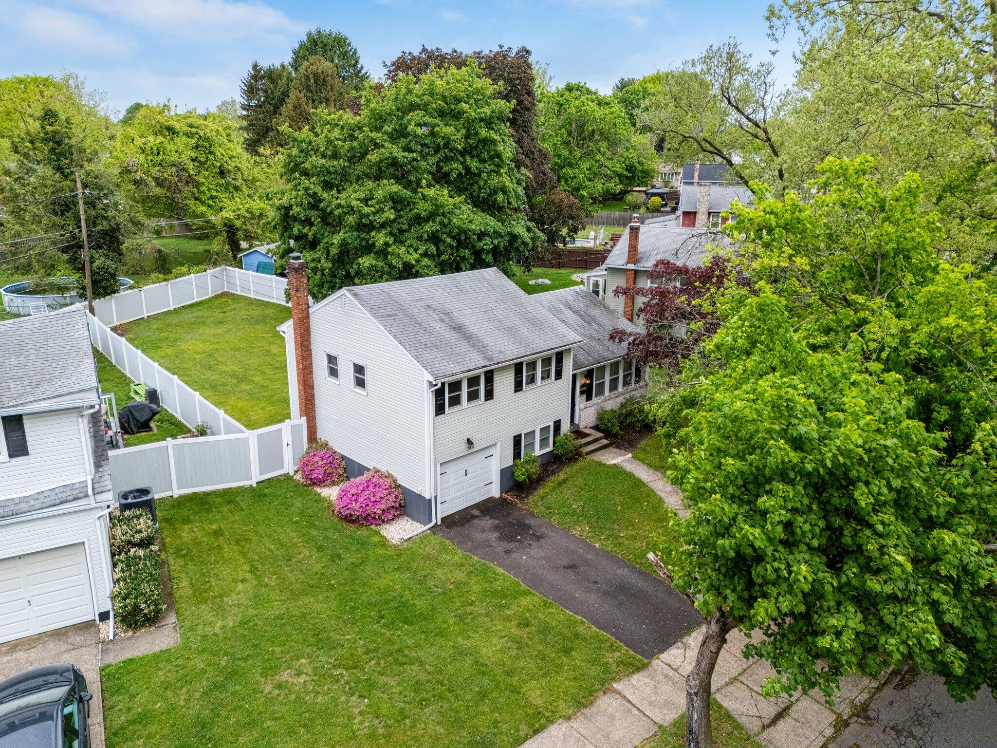2823 Westminster Road, Bethlehem, Pennsylvania image 5