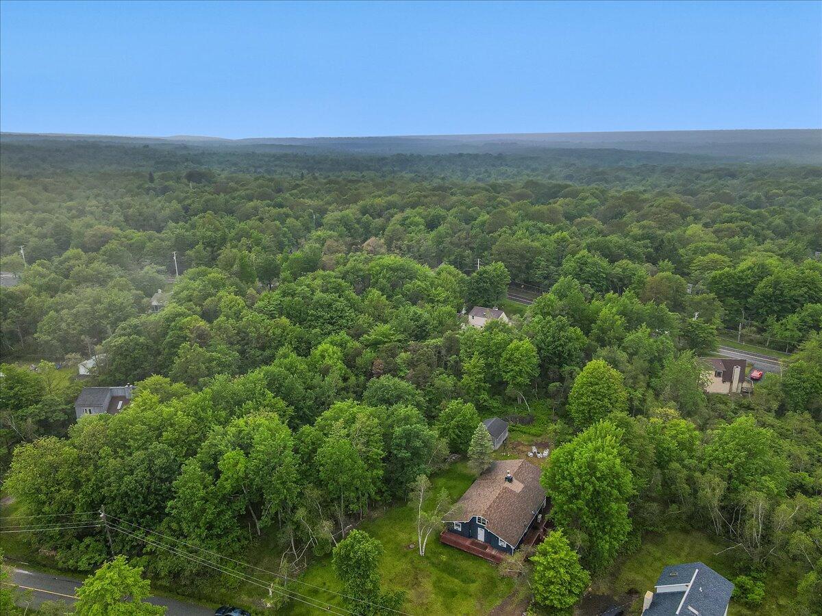725 Clearview Drive, Long Pond, Pennsylvania image 42
