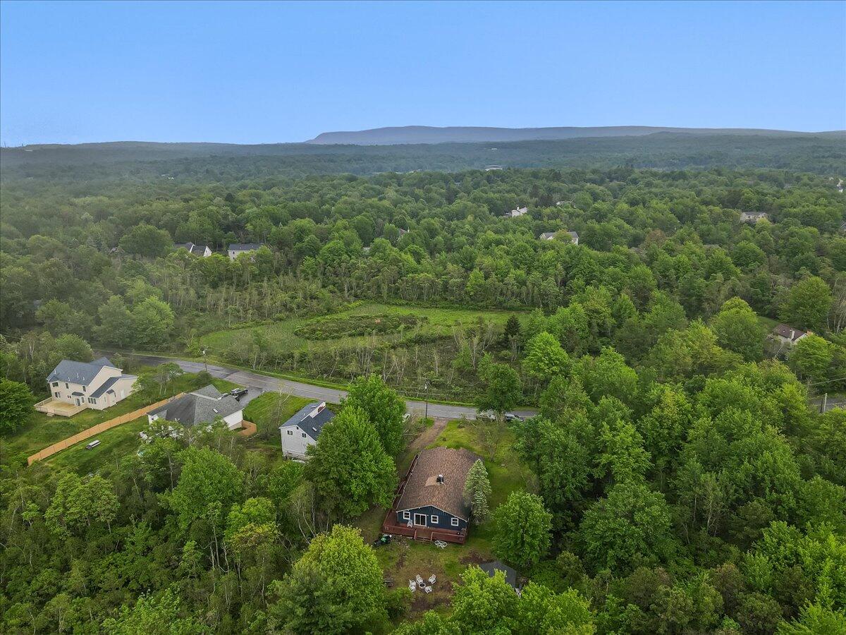 725 Clearview Drive, Long Pond, Pennsylvania image 39