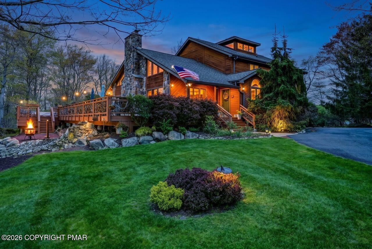 18 Hazelwood Drive