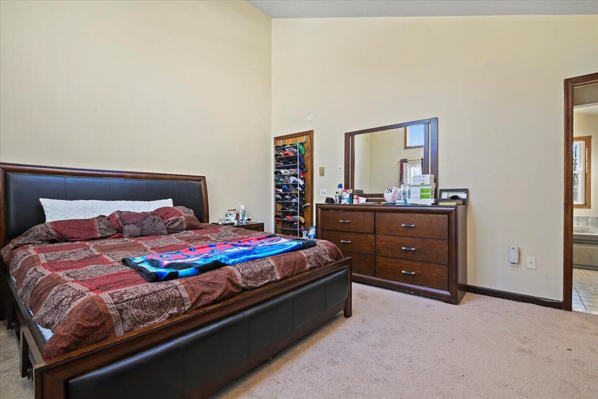 210 Oakenshield Drive, Tamiment, Pennsylvania image 23