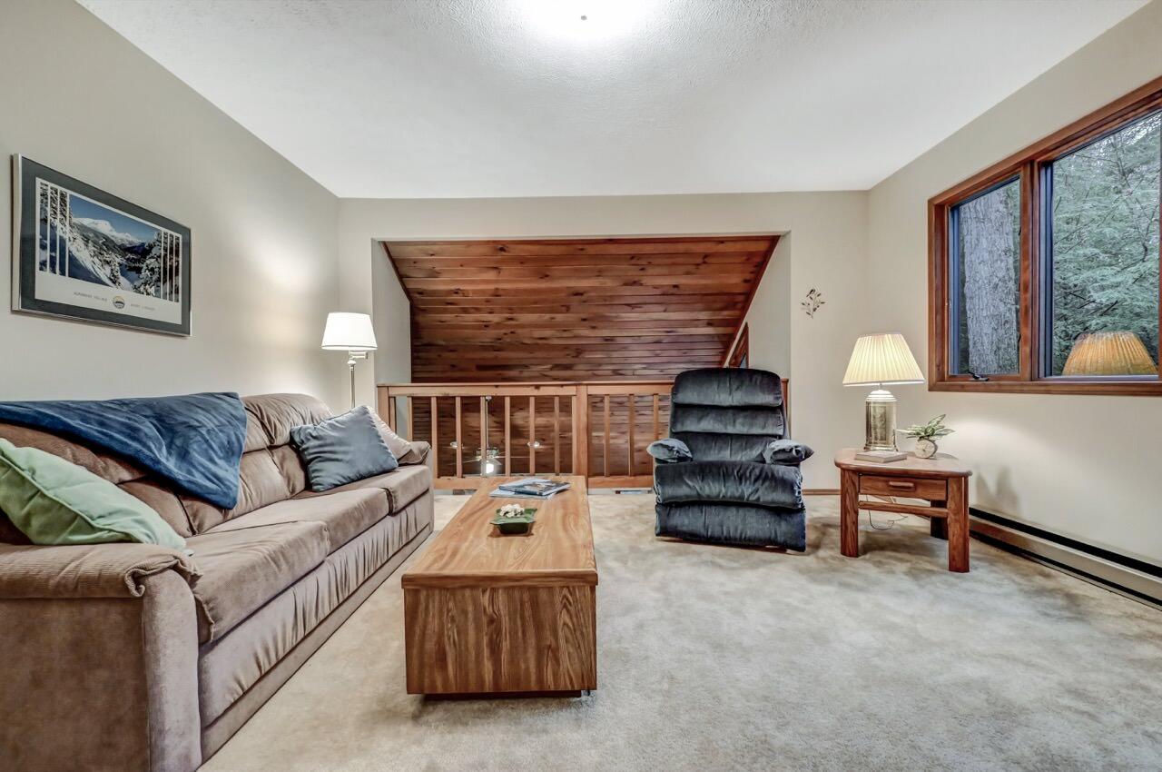 11 Dickey Mew, Albrightsville, Pennsylvania image 37