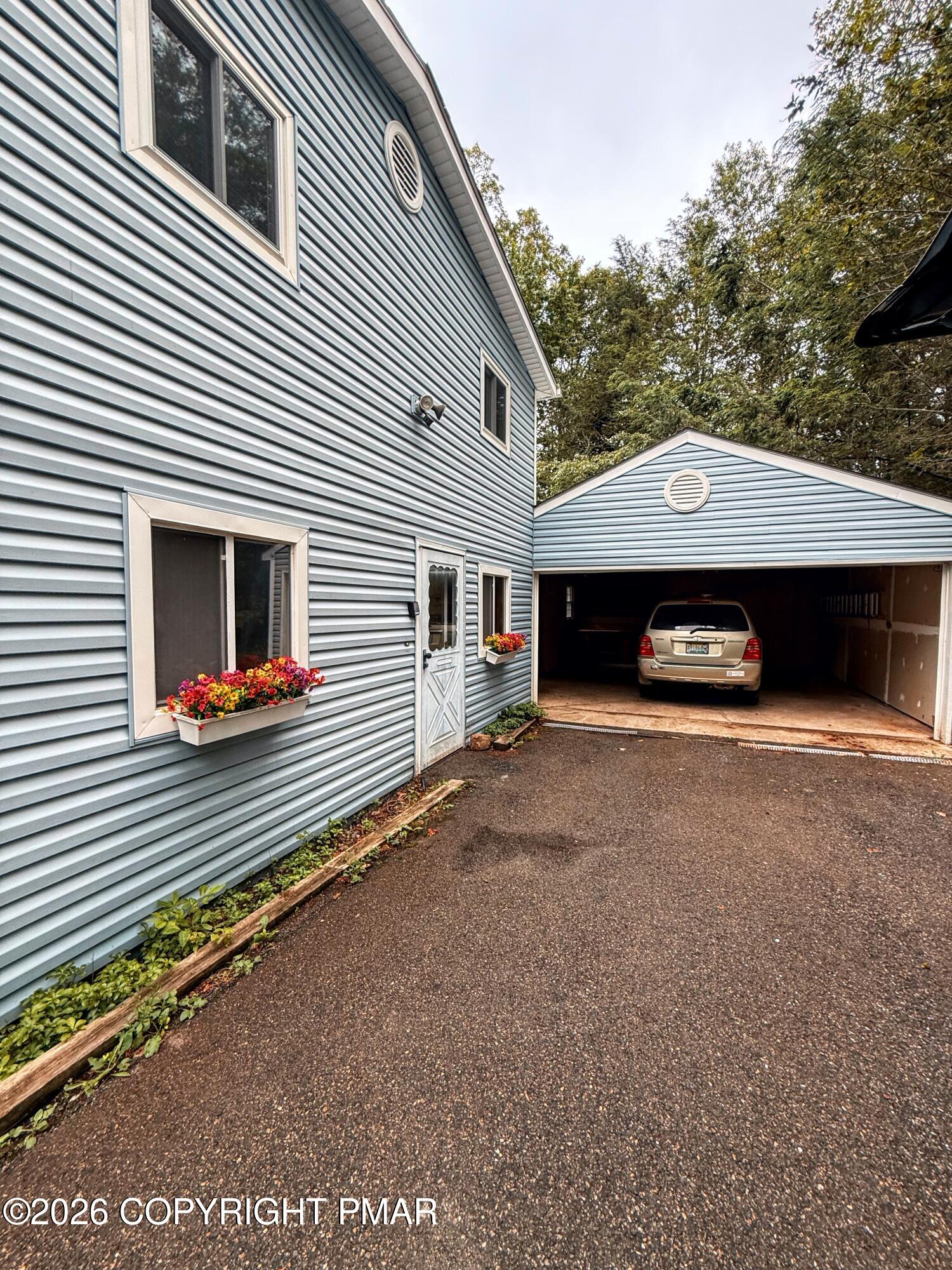 304 Leaf Street