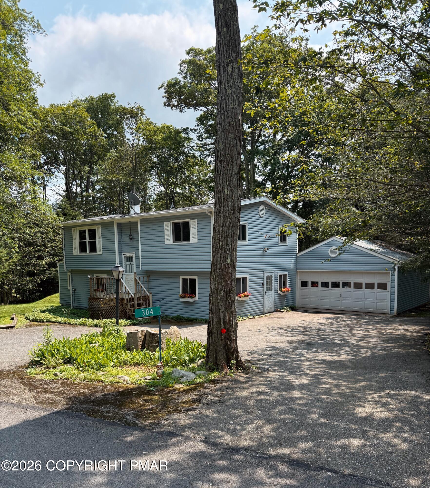 304 Leaf Street