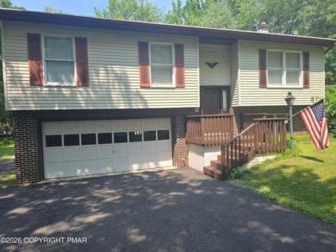 Homes For Sale - 147 Indian Trail<br/> Carbon County, Jim Thorpe, PA 18229