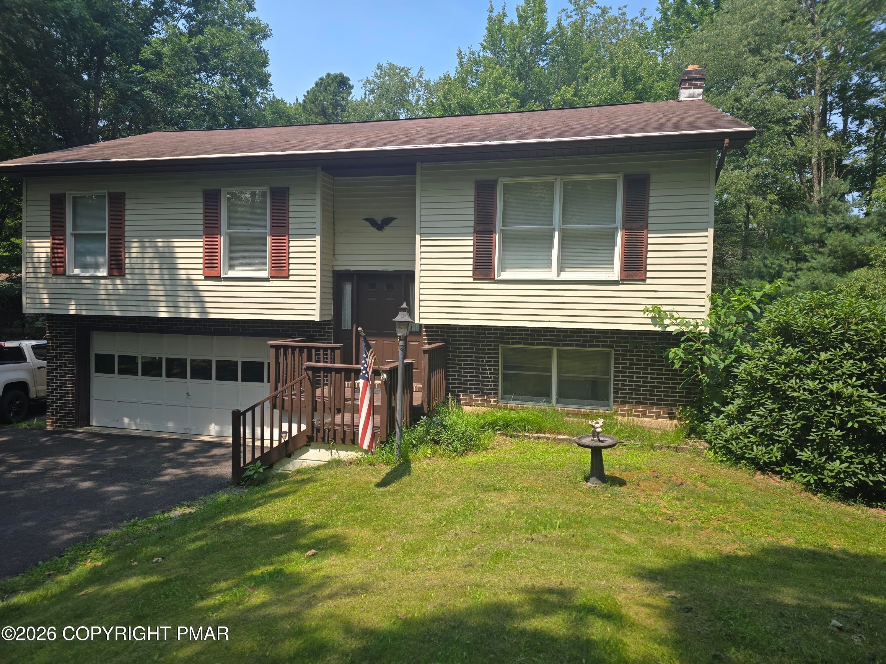 147 Indian Trail